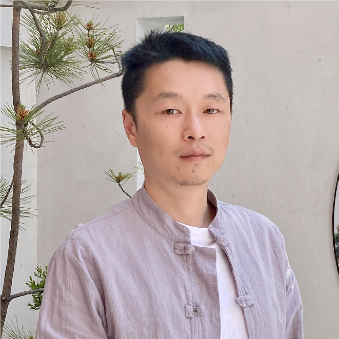 胡賢華（國瓷紅葉畫院高級(jí)畫師）