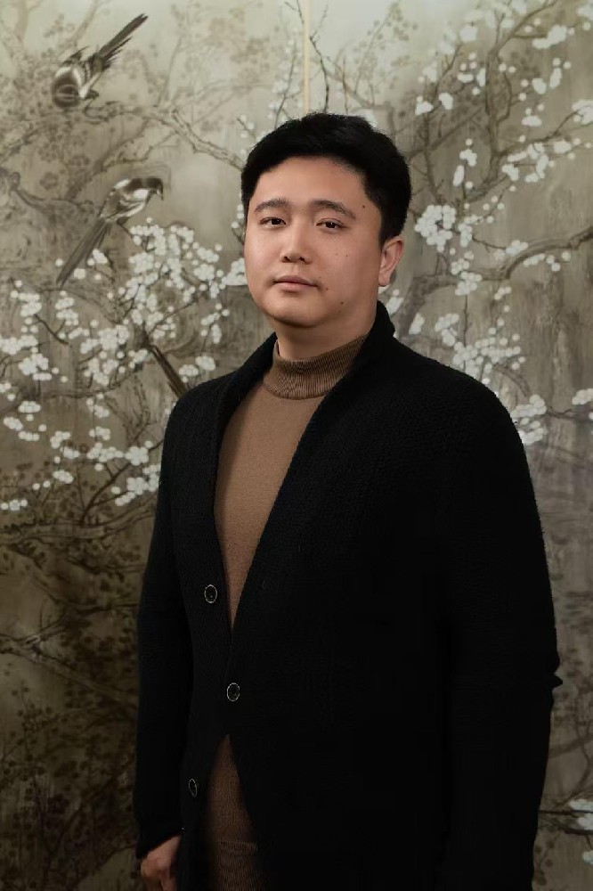 段文祥（國(guó)瓷紅葉畫(huà)院高級(jí)畫(huà)師）